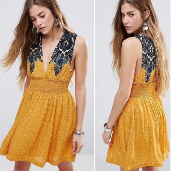Free People Dresses & Skirts - Free People Walking Through Dreams Dress